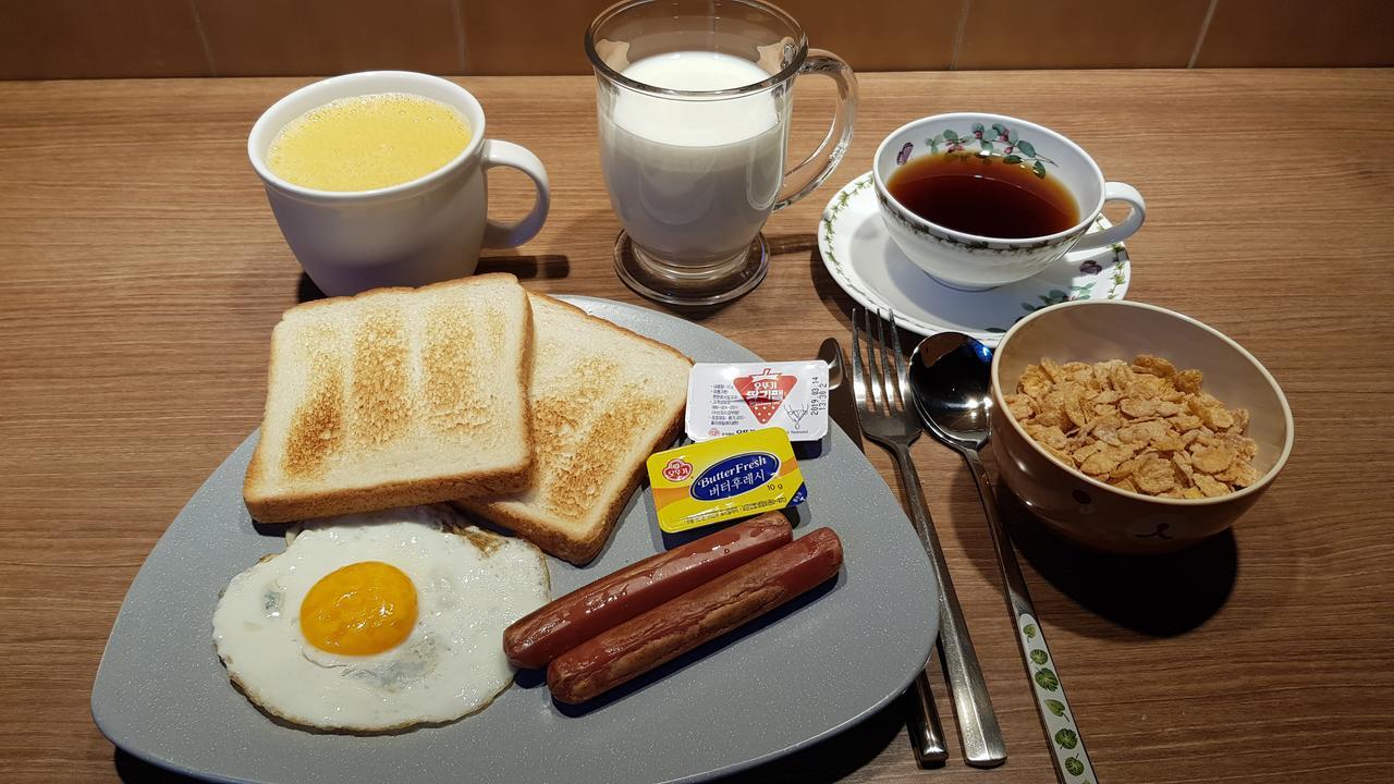 Mr. Comma Guesthouse Seoul Ngoại thất bức ảnh