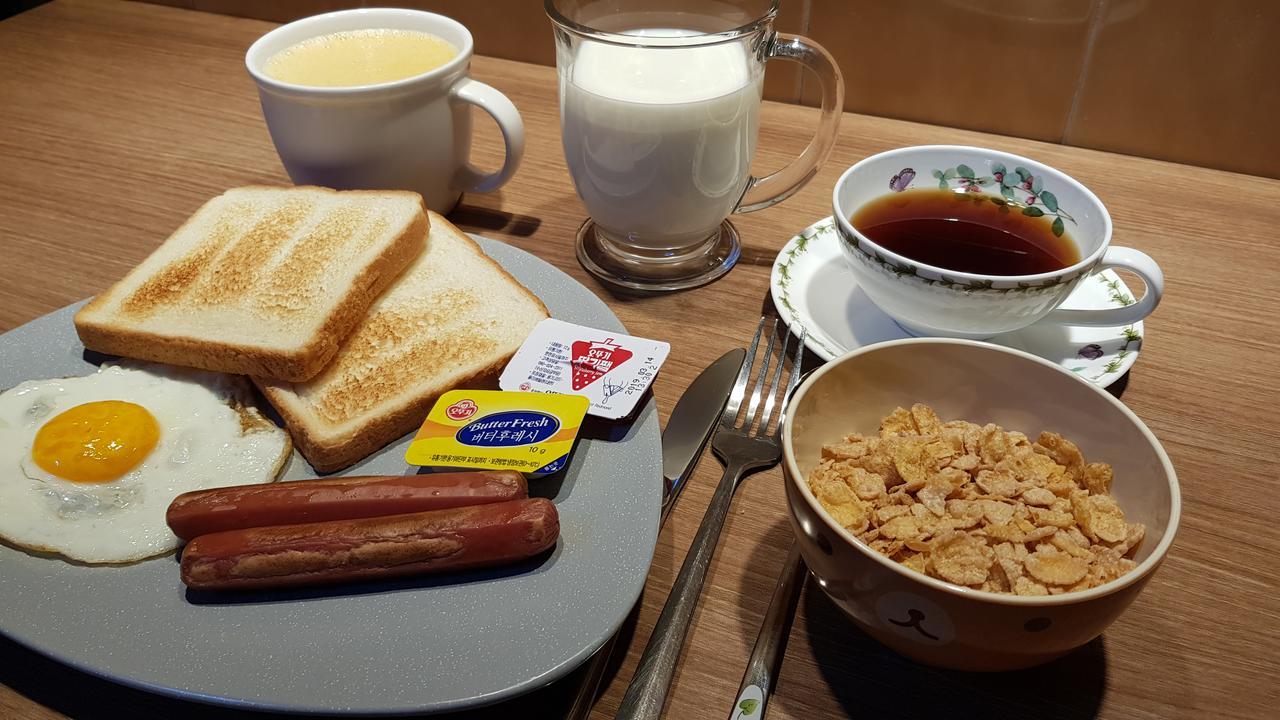 Mr. Comma Guesthouse Seoul Ngoại thất bức ảnh